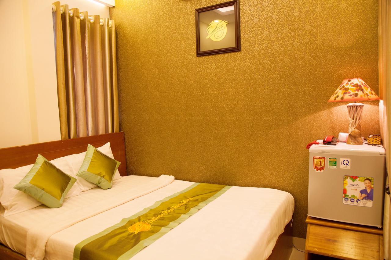 Pelican Nha Trang Hotel Exterior photo